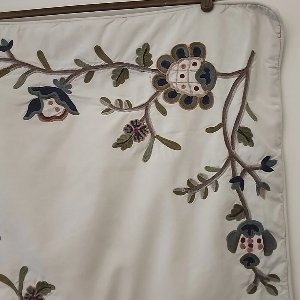 Potterybarn Euro Cotton Floral Embroidered Pillow Case 26